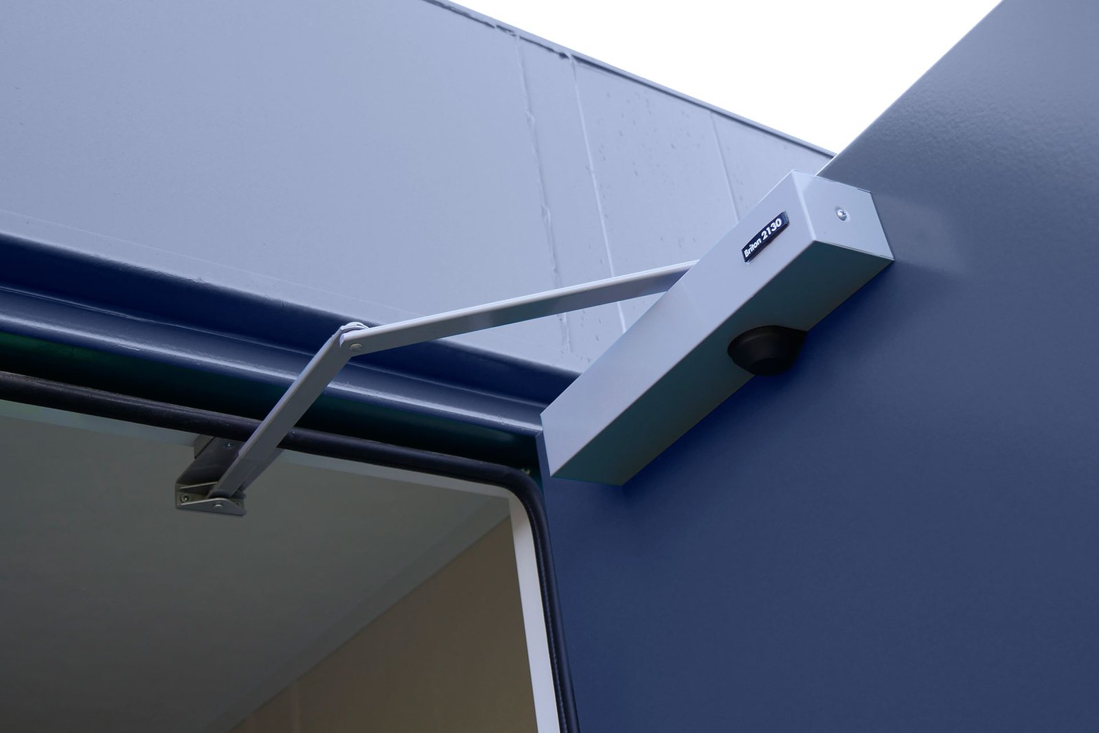 1006-Special-Feature-Door-Closers-resized.jpg